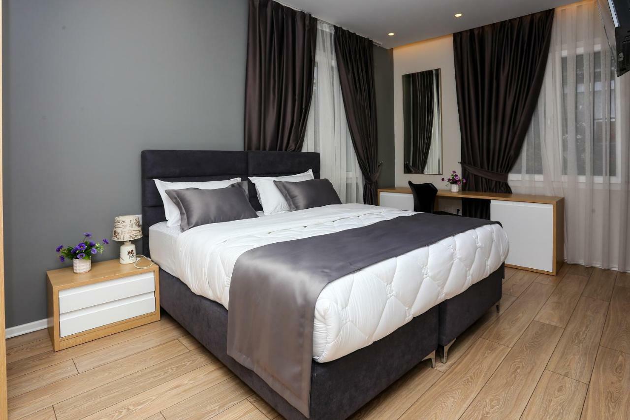 Emerald Boutique Hotel Tiranë Ngoại thất bức ảnh